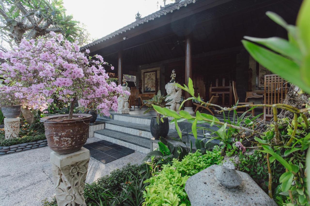 Kishi-Kishi Artvilla Blahbatu Dış mekan fotoğraf